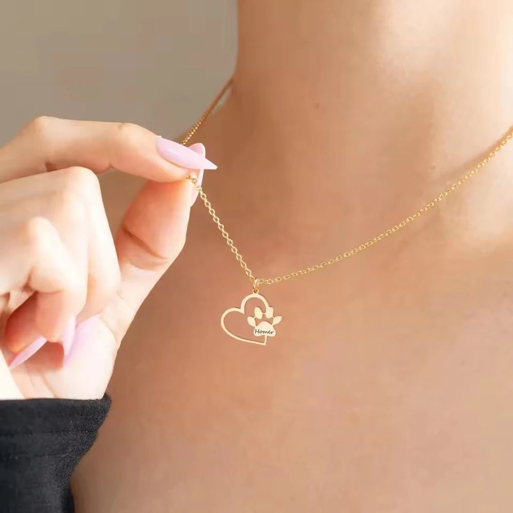 Colar do Coração com Patinha